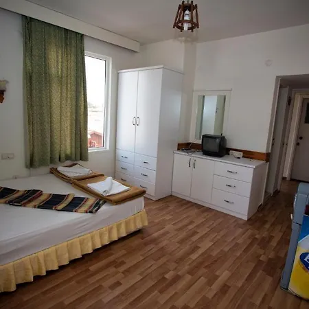 Отель Huzur