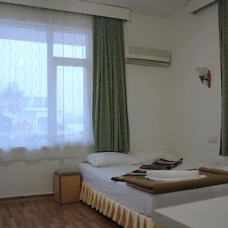 Otel Huzur 2*